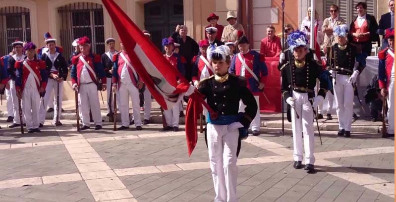 Военные парады в Сен-Тропе: смотреть и участвовать